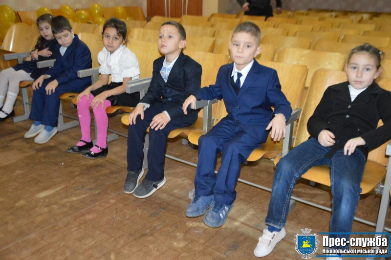 Санта з Канади приїхав до Нікополя!