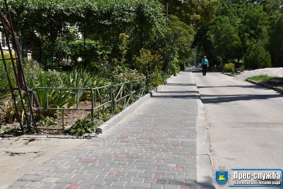 Про нові тротуари, водопроводи, вимощення і не тільки цього тижня